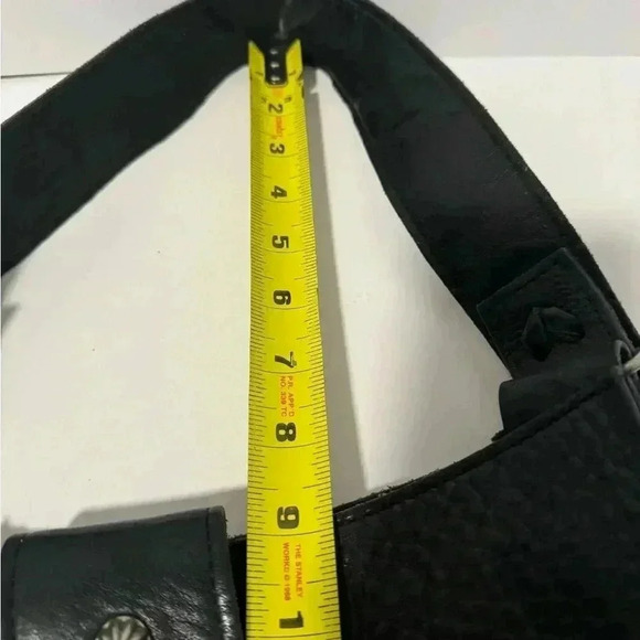 McFadin Black Leather Shoulder Purse - Picture 12 of 13